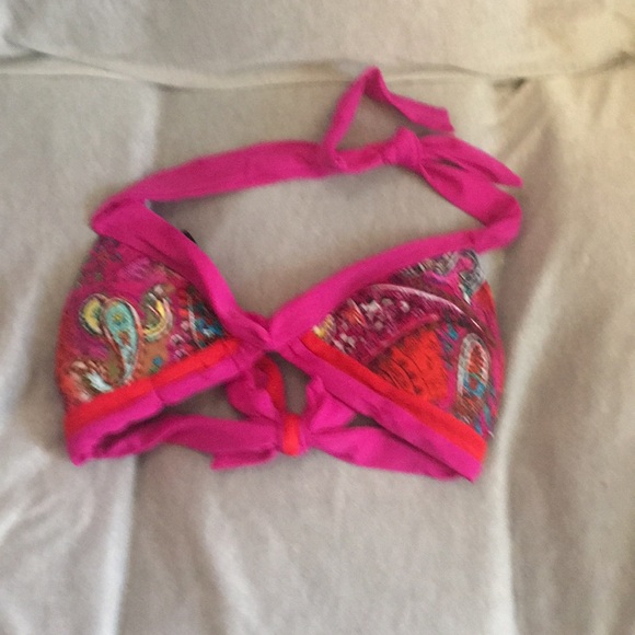 Brand new Becca Beach bikini - Picture 3 of 4